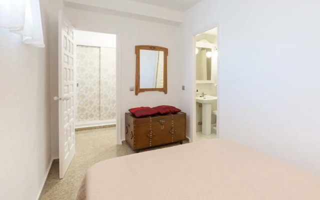 MalagaSuite Beach Viewpoint Apartment