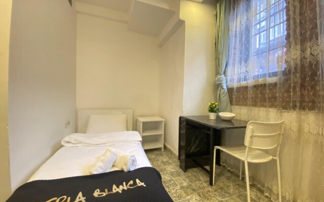 Centrally Located Studio Apartment in Beyoglu