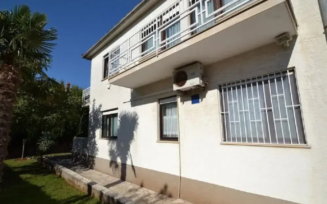 Ruža - Comfortable 2 Bedrooms Apartment - A1
