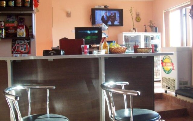 Guest House Dinev