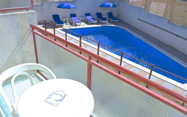 Hostal Molins Park
