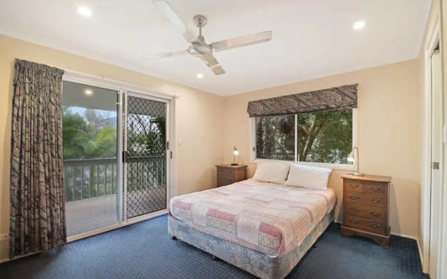 Beach Affair - 10 Callitris Crescent