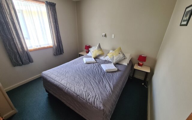 Forest Peak Motel