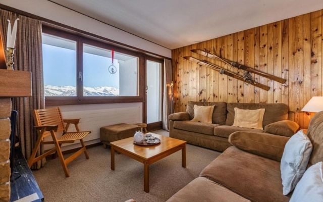 Mont Parrain 24 Ski in out Apartment on the Slopes With Garage – Guest Rooms – La Tzoumaz