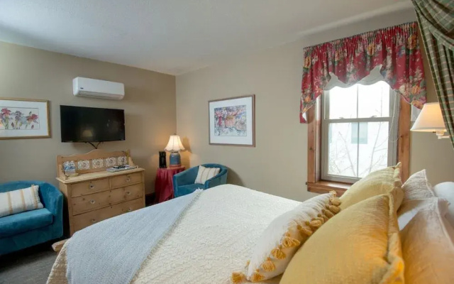 Inn at Cedar Crossing