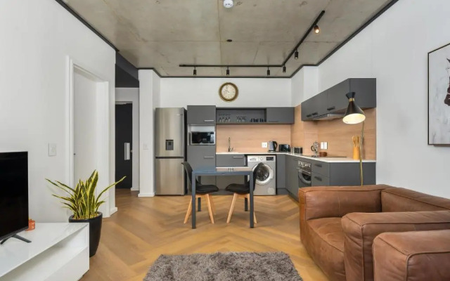 Bridgewater Studio 204