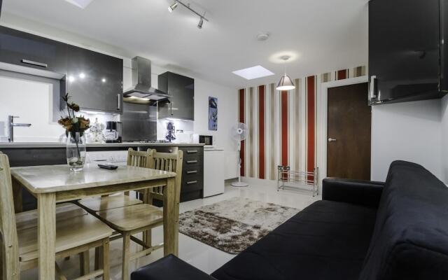 City Gate Serviced Apartments