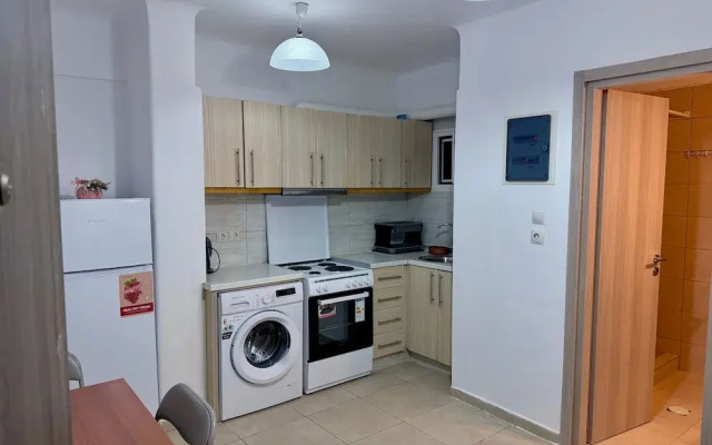Cozy Apartment in Agios Loukas
