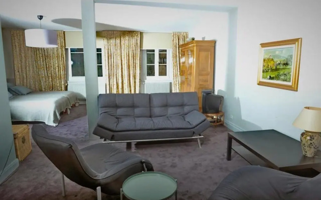 House With 3 Bedrooms in Haguenau, With Pool Access, Enclosed Garden a