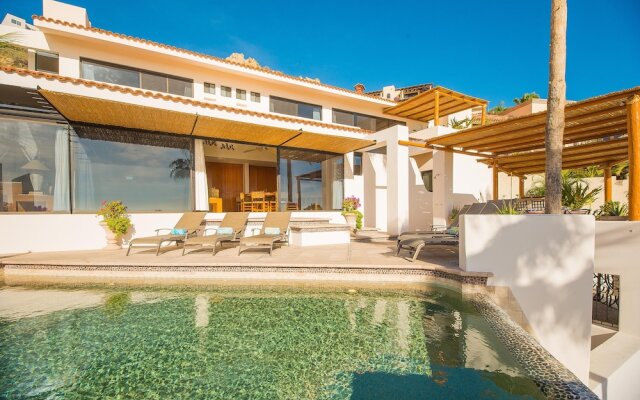 Gorgeous Ocean View Fits 17 Guests, Villa del Sol