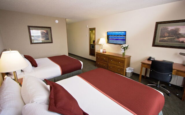 Service Plus Inns & Suites Drayton Valley