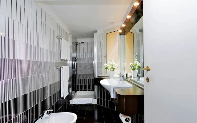Monti Charme - My Extra Home