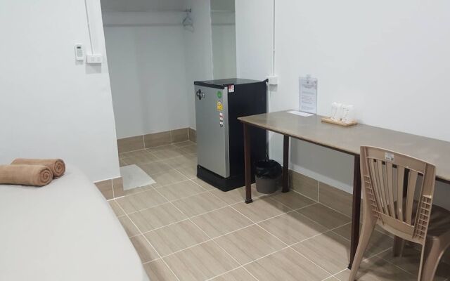 Lovely Paradise Phangan Hotel