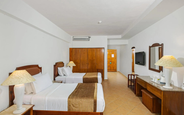 Marlin Inn Azur Resort