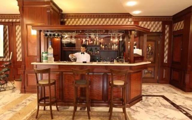 Happy Inn Hotel