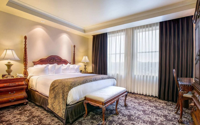 Davenport Hotel, Autograph Collection