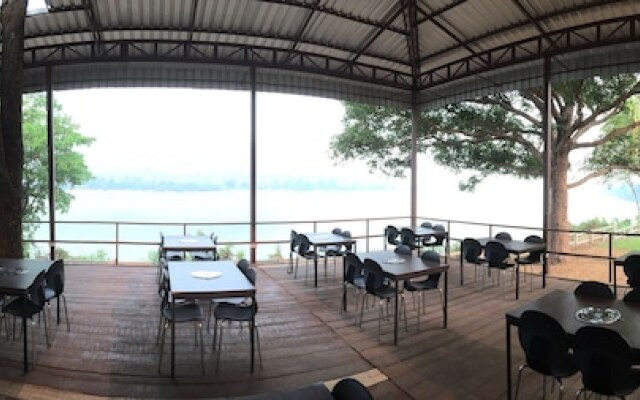 Pakse Golf Resort