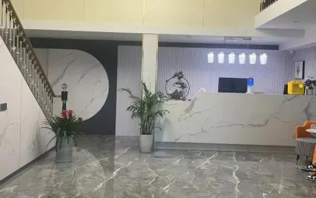 Huali Hotel (Huangshan North High-speed Railway Station)