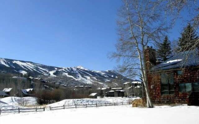 Snowmass Villa 21 3.- 5 Bedrooms Home