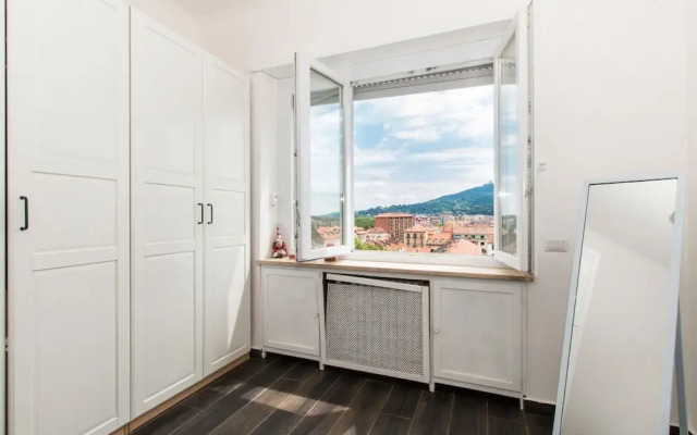Vanchiglia Cozy Flat with Terrace and City View