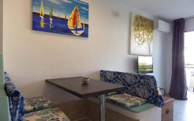 Centrally Located Mountain View Studio