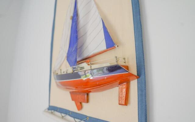 T1 Kamaleon by Sunny Deluxe