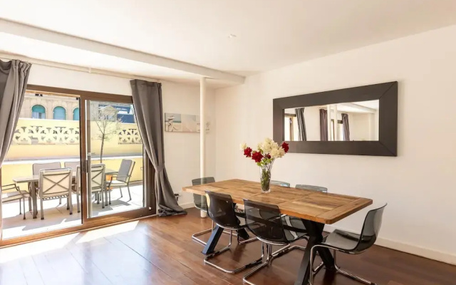 Apartamento Tico con Terraza