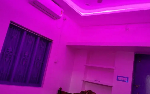 Goroomgo Sandhya Homestay Puri