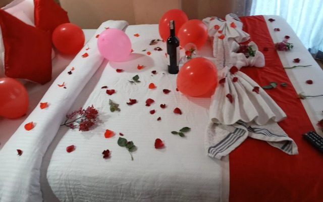 Hotel Fewa Suites