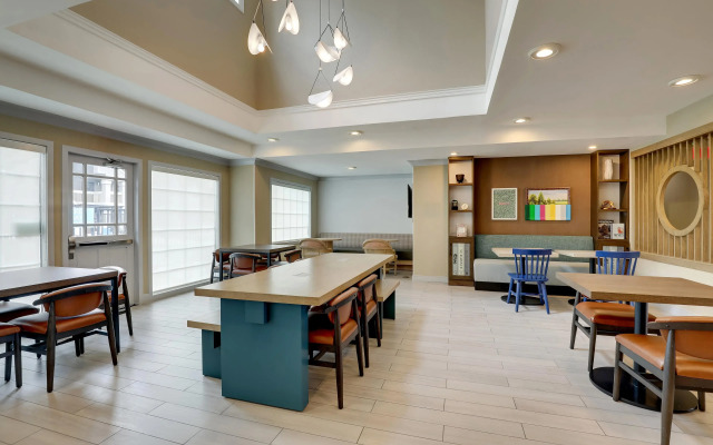 Sonesta ES Suites San Jose Airport