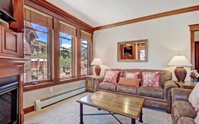 Beautiful Condo In The Heart of Copper - MC308 by RedAwning