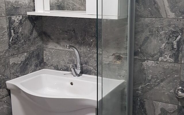 Tasev Apart Hotel