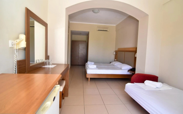 Hermes Hotel