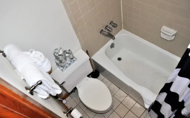 Fox Pine Lodge 3 Bed 3 Bath