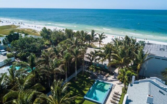 Siesta Key Paradise by Beachside Mgmt.