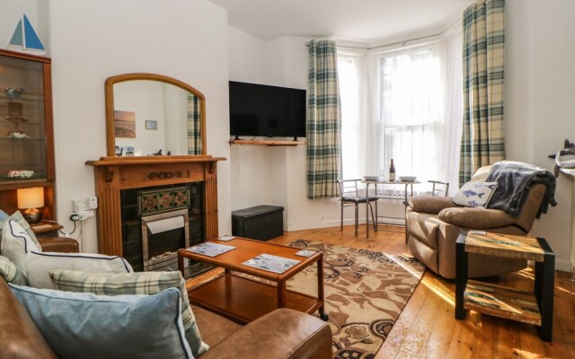 Hoe Apartment
