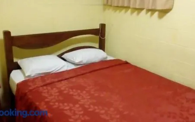 Hostal Inversiones Huachipa