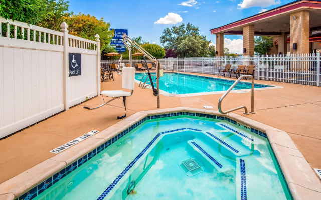 Best Western Dunmar Inn