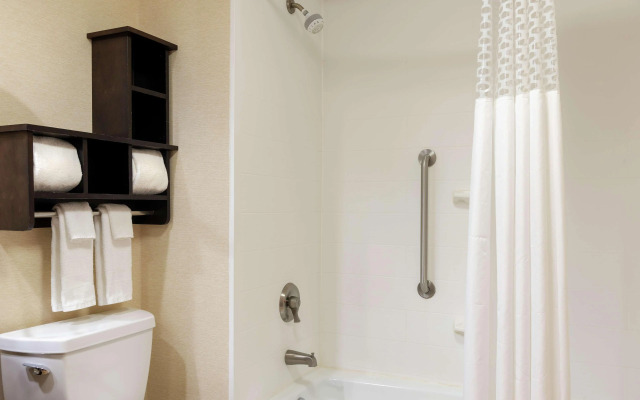 Hampton Inn Kent/Akron Area