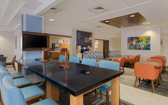 Holiday Inn Express Hotel & Suites Ft. Lauderdale-Plantation by IHG