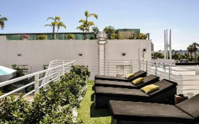Posh South Beach Hostel