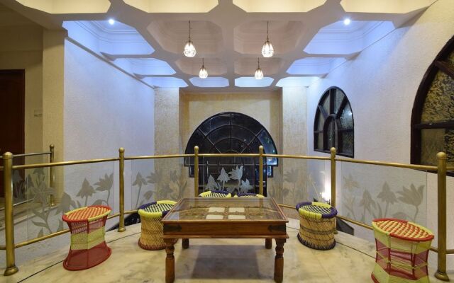 Oyo 30226 Hotel Darshan Palace