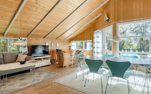 6 Person Holiday Home in Gedser-by Traum