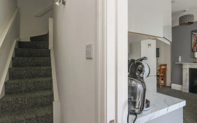Flat 4 - Hengistdury