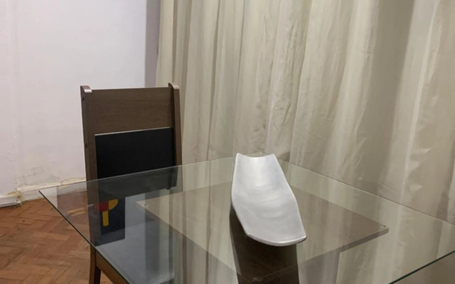 Apartamento a 200m da praia de Copacabana