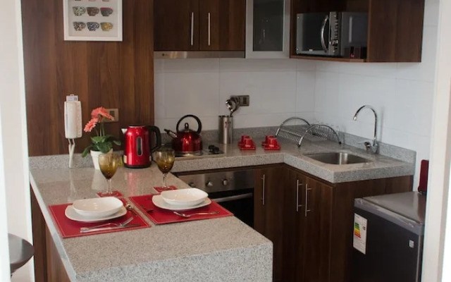 Community Suites & Apartaments