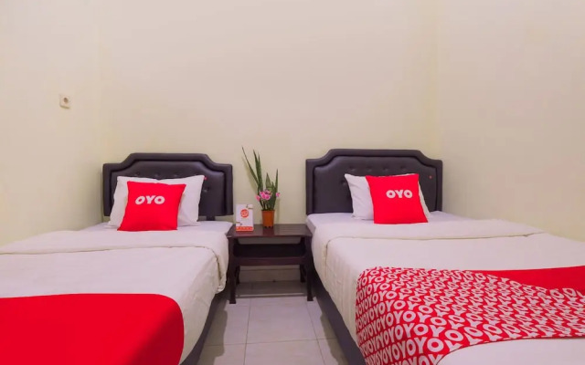 Ndalem Jogja Cupuwatu Syariah by OYO Rooms