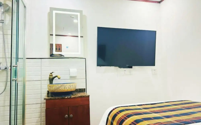 Nostalgia Hotel（Beijing Tiananmen Square & Qianmen Subway Station）