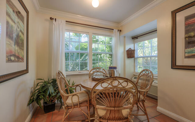 The Caribbean Court Boutique Hotel