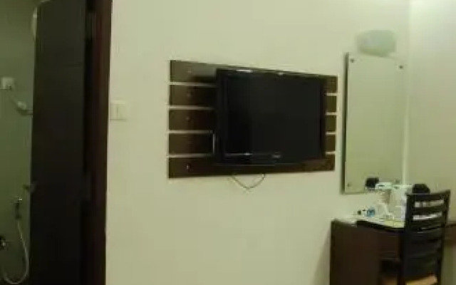 Orchid Hotel